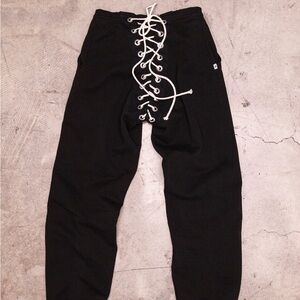 Samaria Leah Nicki Sweats in Charcoal size Small